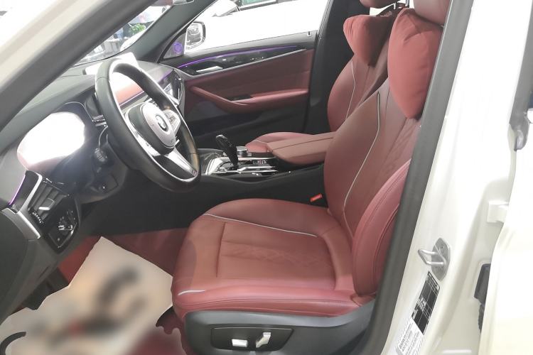 Used BMW 5 Series 2022 Second Facelift 525Li M Sport Package
