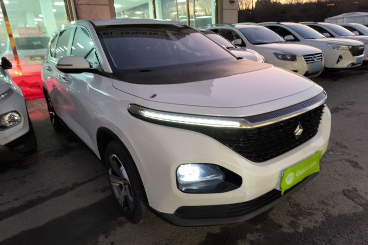 Used Baojun RM-5 2019 1.5T Manual Elite Version with 24-Hour Online Service 5 Seats
