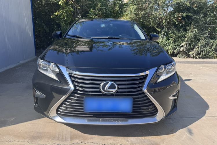 Used Lexus ES 2015 200 Comfort Edition
