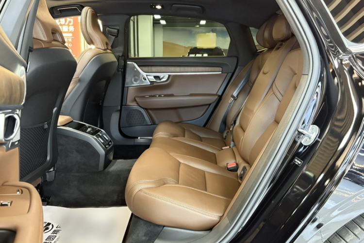 Used Volvo S90 2025 B5 Zhiya Luxury Edition
