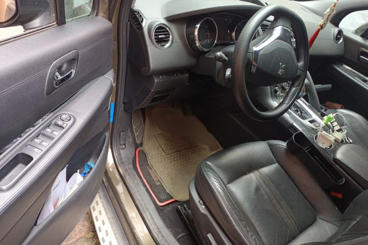 Used Peugeot 3008 2013 2.0L Automatic Trend Edition