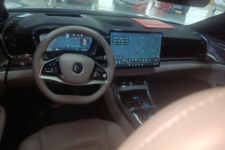 Used BYD Han 2025 EV with 701 km of Laser Radar-Enabled Intelligent Driving