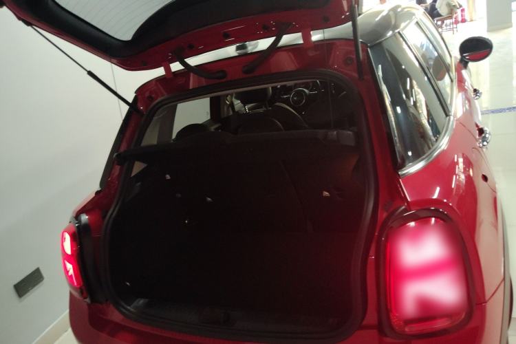 Used  MINI 2019 1.5T COOPER Classic Edition Five-Door Version
