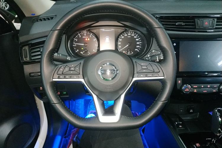 Used Nissan X-Trail 2023 Classic 2.0L Two-Wheel Drive Smart Connect & Comfort Edition
