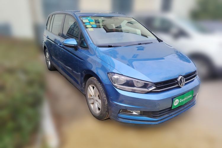 Used Volkswagen Touran 2016 Volkswagen Touran L 280TSI Manual Trend Edition
