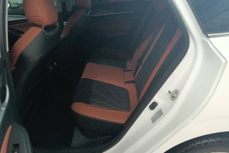 Used Changan Eado 2024 PLUS Blue Whale NE 1.4T GDI DCT High-Energy Edition
