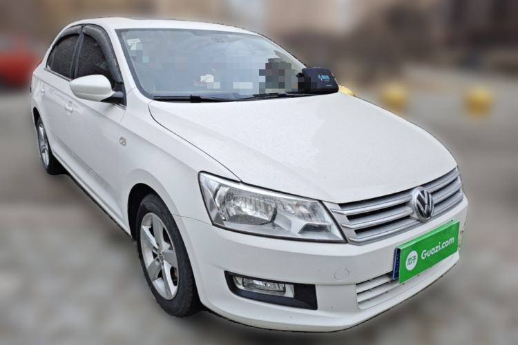 Used Volkswagen Santana 2015 1.6L Manual Comfort Edition