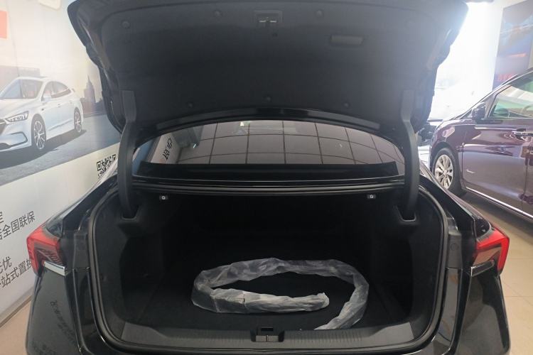 Used Buick LaCrosse 2024 28T Luxury Edition