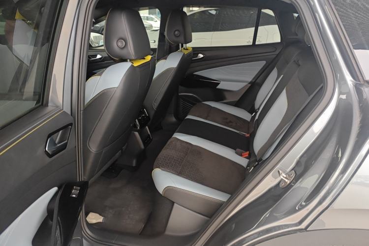 Used Volkswagen ID.4 X 2021 Pro Smart Long-Range Edition
