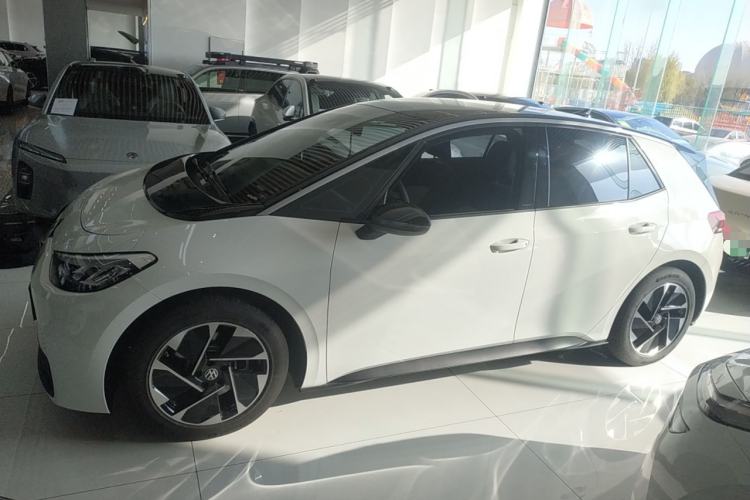 Used Volkswagen ID.3 2025 Smart Version Pure & Intelligent Enjoyment Edition