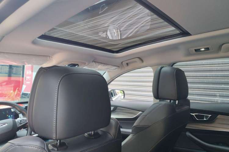 Used Chery Tiggo 8 PLUS 2022 Kunpeng Edition 390TGDI DCT Passion Version