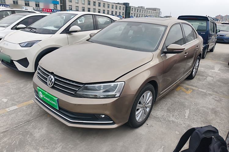 Used Volkswagen Sagitar 2015 1.6L Automatic Comfort Model