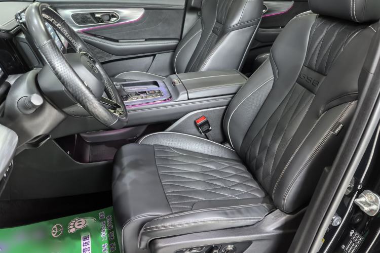 Used GAC Trumpchi GS8 2022 Dual-Engine Series 2.0TM Two-Wheel Drive Prestige Edition (7 Seats)
