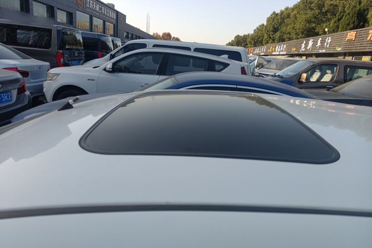 Used Toyota YARiS L 2015 1.5G Automatic Xuan Dong Sunroof Special Edition
