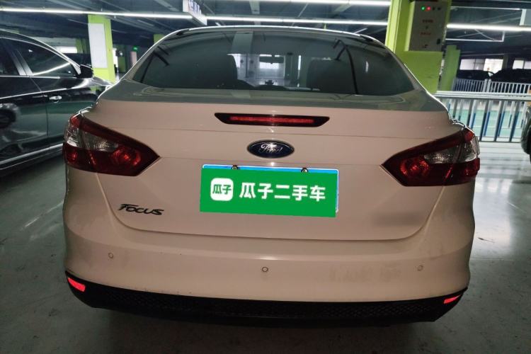 Used Ford Focus 2012 Sedan 1.6L Manual Comfort Model