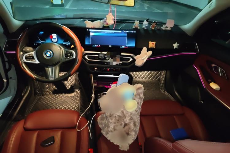 Used BMW i3 2022 eDrive 35 L
