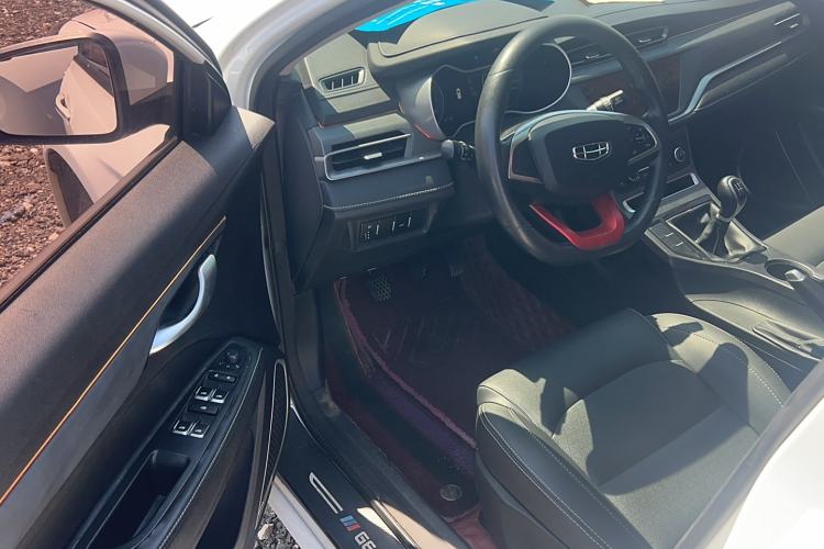 Used Geely Auto Emgrand 2021 UP 1.5L Manual Luxury Model
