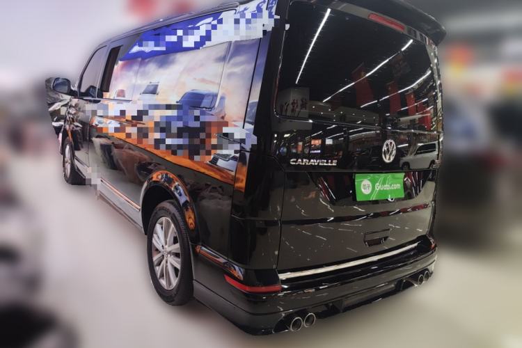 Used Volkswagen Caravelle 2017 2.0 TSI 4x4 Luxury Edition 7-Seater