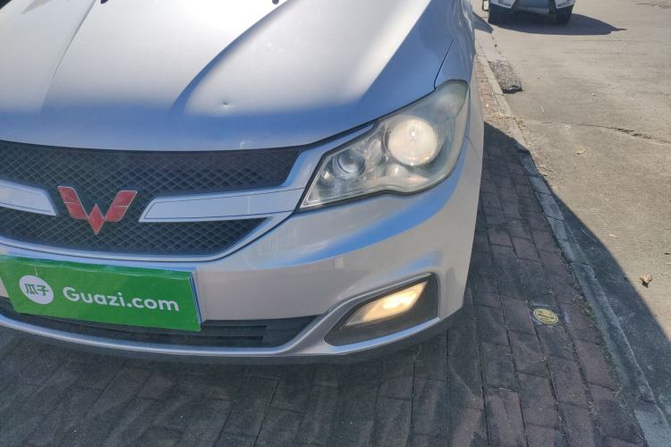 Used Wuling Hongguang 2015 1.5L S1 Standard China V-Emission Standards
