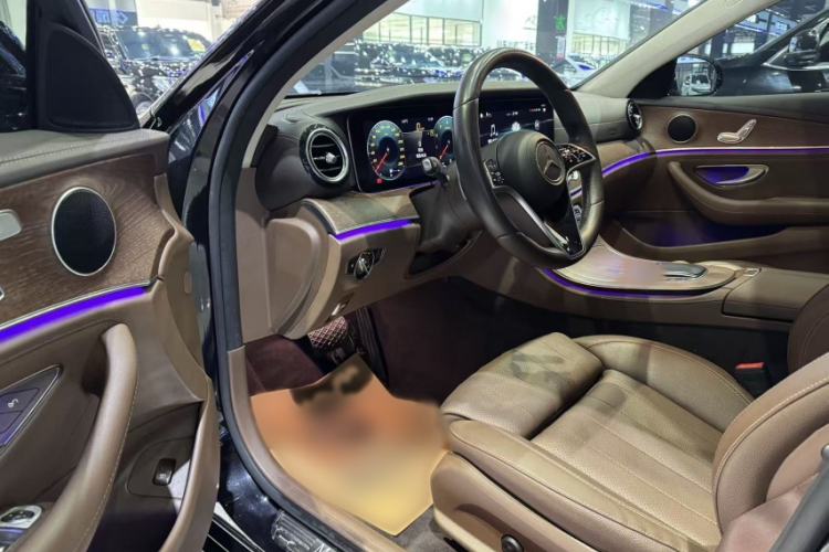 Used Mercedes-Benz E-Class 2023 Facelift E 260 L
