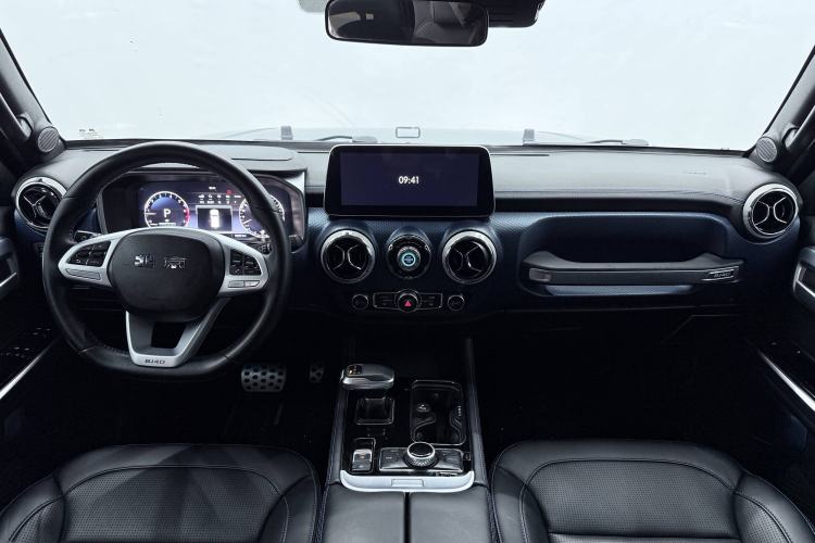 Used Beijing Auto BJ40 2020 2.0T Automatic Four-Wheel Drive Urban Hunter Edition Chivalrous Type