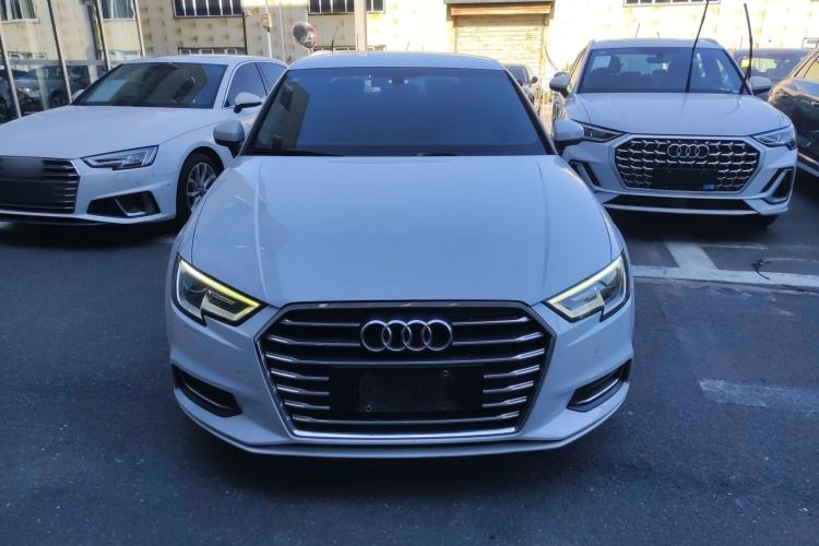 Used Audi A3 2019 Limousine 35 TFSI Ambition China V
