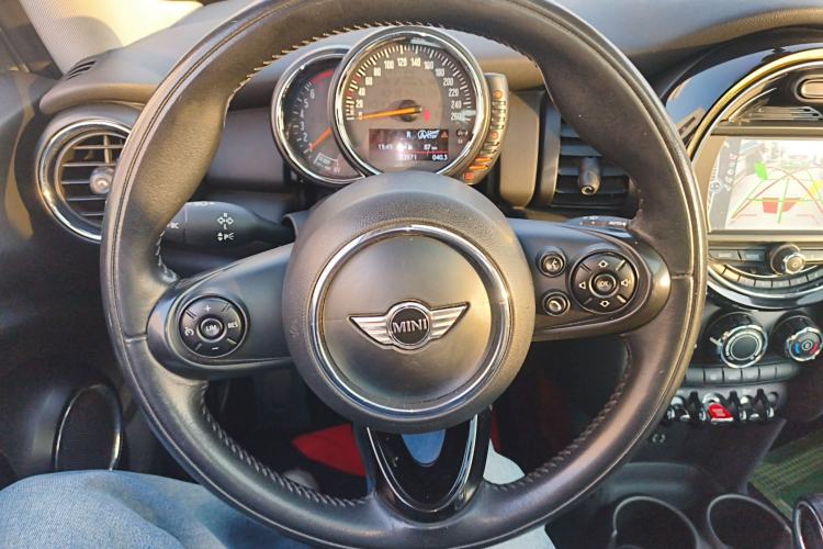 Used  MINI 2014 1.2T ONE+
