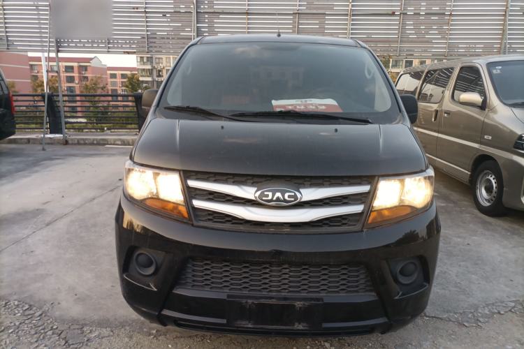 Used  M3 2019 1.8L 5-Seater Express Edition