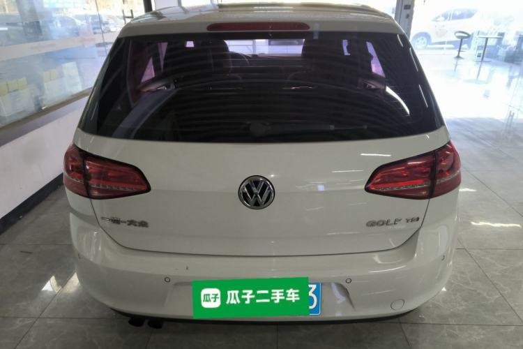 Used Volkswagen Golf 2016 230TSI Automatic Comfort Version
