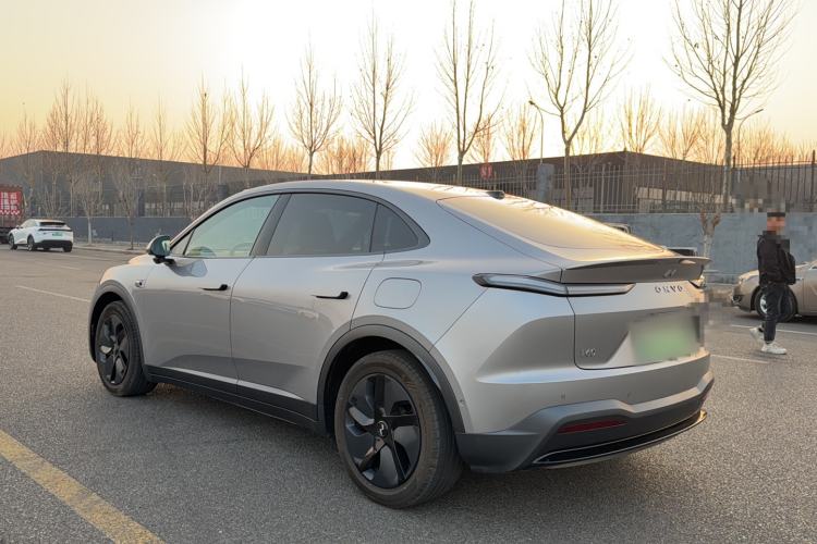 Used ONVO L60 2024 60 kWh Rear-Drive Version
