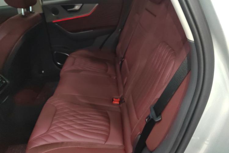 Used Hongqi HS5 2023 2.0T Qixiang Pro Edition
