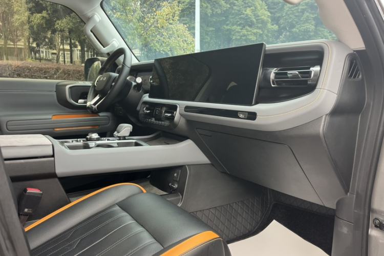 Used  BJ40 Electric Drive 2025 Advanced Edition
