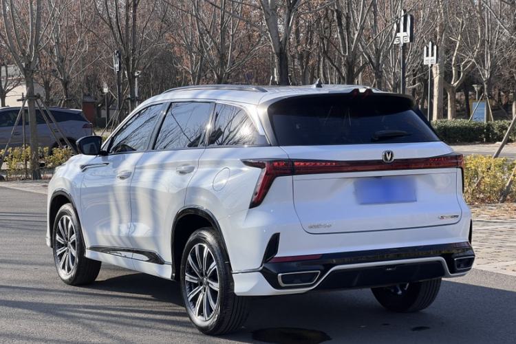 Used Changan CS75 PLUS 2024 3rd Generation Champion Edition 1.5T Intelligent Drive Dynamic Model
