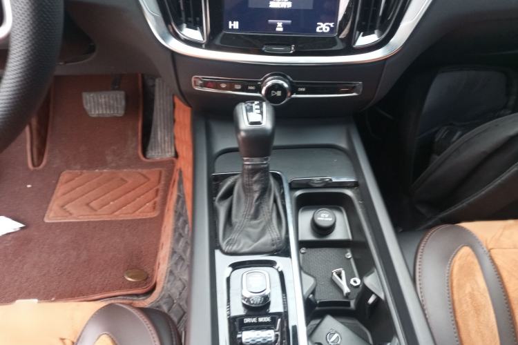 Used Volvo S60 2021 T4 Zhiyi Luxury Edition