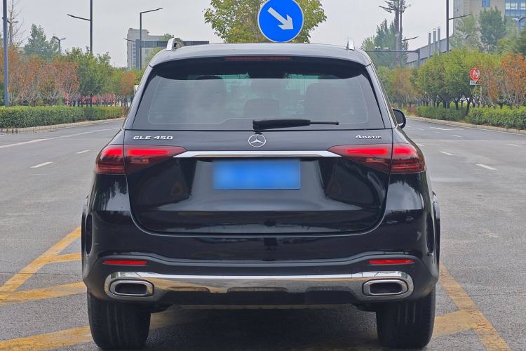 Used Mercedes-Benz GLE 2024 GLE 450 4MATIC Stylish Model
