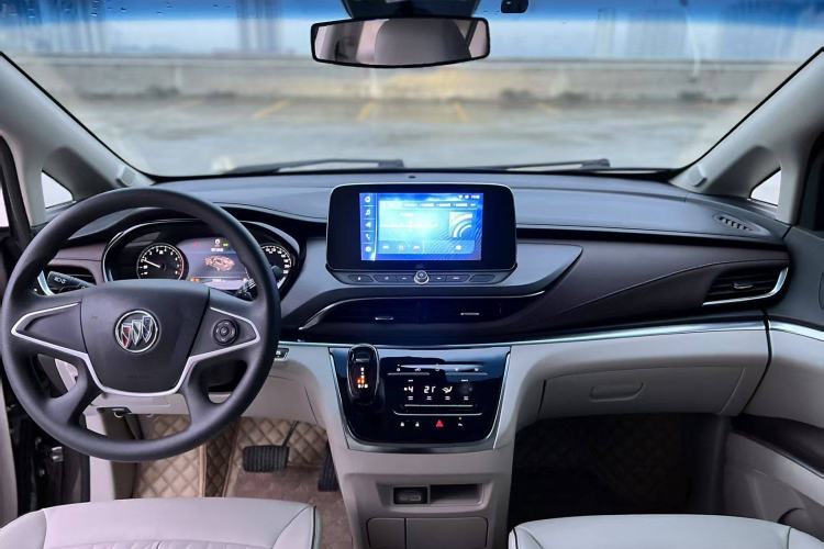 Used Buick GL8 2021 Land Cruiser Executive Class 652T Comfort Model