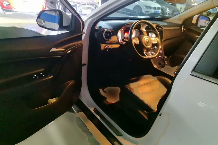 TDK.VehicleDetails.img