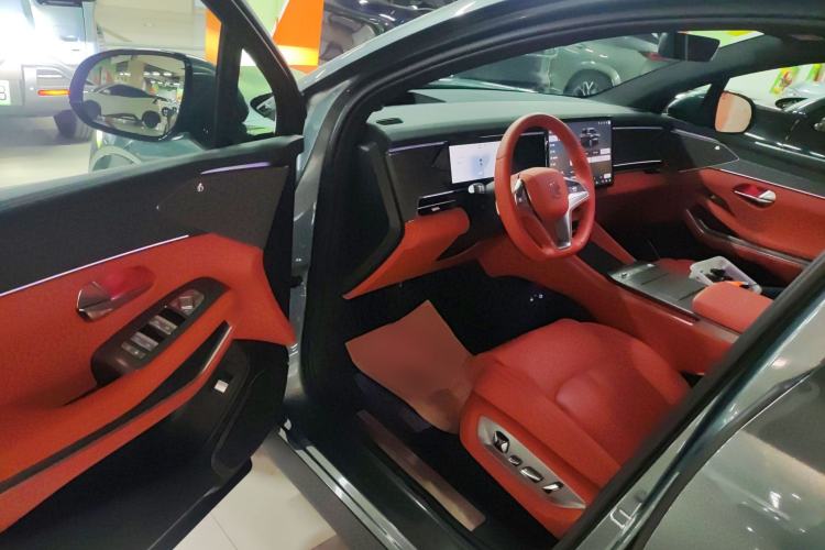 Used BYD Tang L 2025 DM 175KM Drone Player Edition