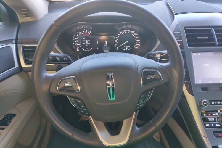 Used Lincoln MKZ 2019 2.0T Luxury Edition China VI
