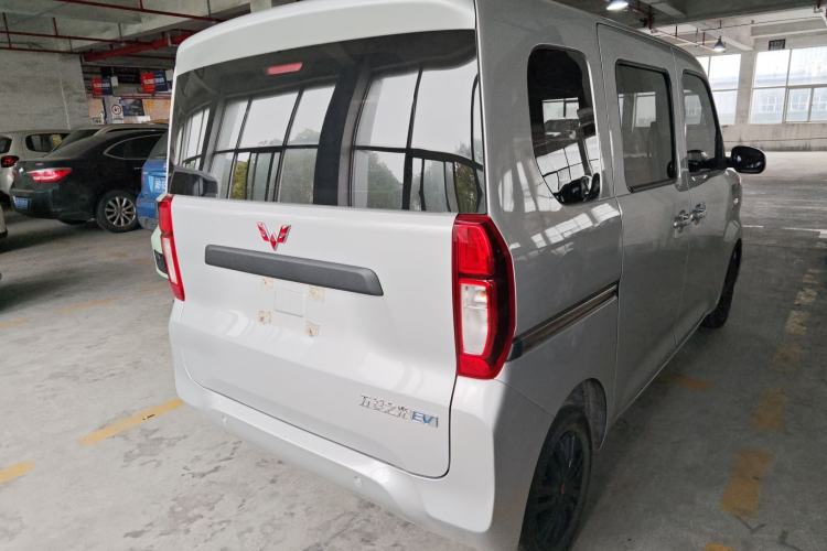 Used Wuling Zhiguang New Energy 2025 Standard Model
