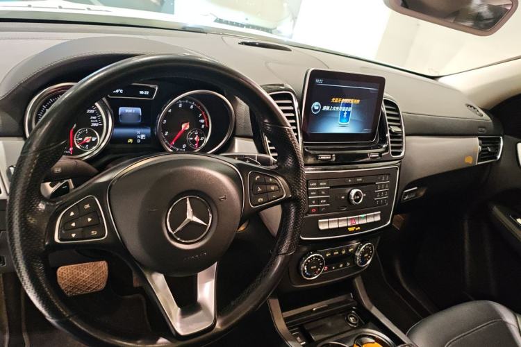 Used Mercedes-Benz GLE Coupe 2015 GLE 320 4MATIC Coupe SUV