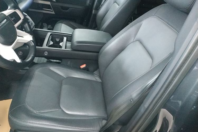 Used Land Rover Defender 2023 Facelift 110 3.0T P400 X-DYNAMIC HSE
