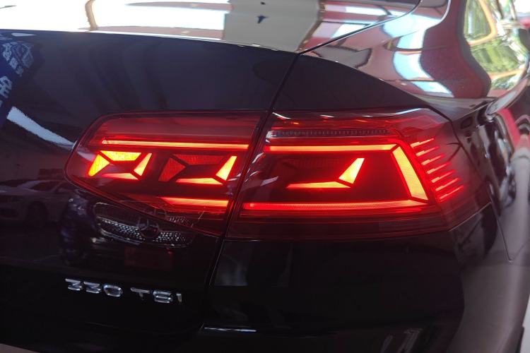 Used Volkswagen Magotan 2020 330TSI DSG Luxury Edition