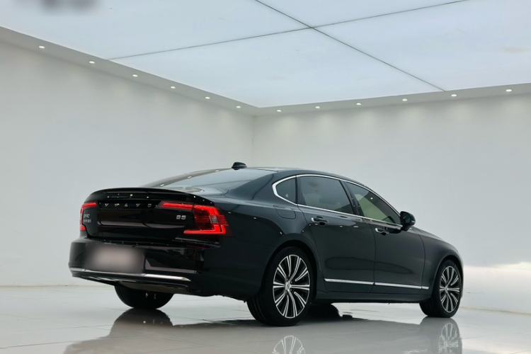 Used Volvo S90 2022 B5 Zhiyuan Luxury Edition