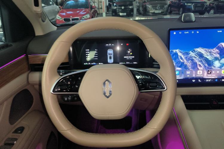 Used Hima AITO M7 2024 1.5T Intelligent Drive 4WD Ultra Version 5 Seats