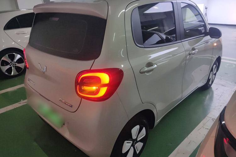 Used Wuling Hongguang MINIEV 2025 Four-Door Version Advanced Edition
