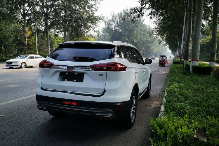 Used Geely Auto Emgrand X7 Sport 2018 1.8TD Automatic Two-Wheel Drive Smart Connect 4G Internet Edition
