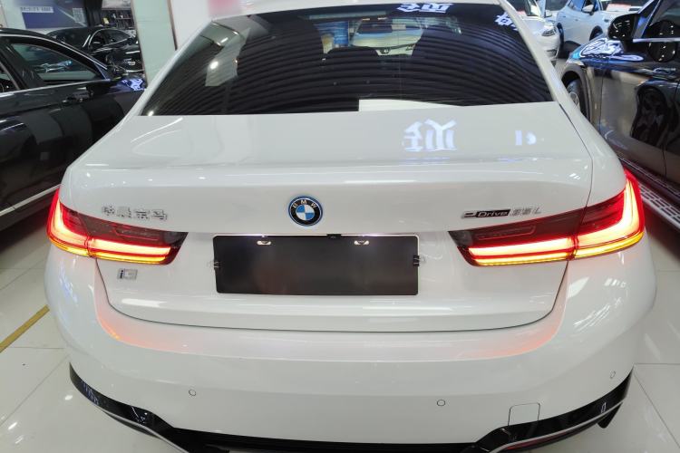 Used BMW i3 2024 eDrive 35 L
