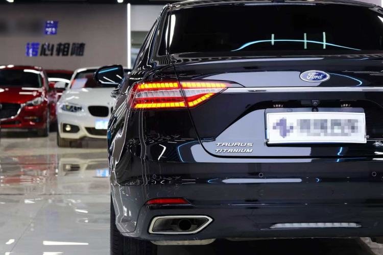 Used Ford Taurus 2019 EcoBoost 245 Premium Edition
