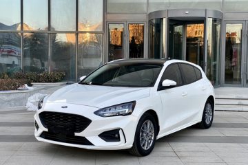 Used Ford Focus 2021 Hatchback EcoBoost 180 Automatic Titanium Edition